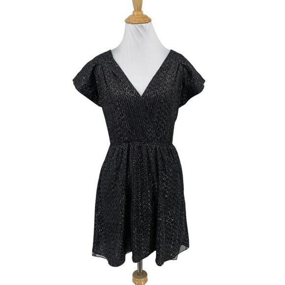 BCBGeneration Dress Womens XS Extra Small Black Silver Metallic Cap Sleeve Mini - Picture 1 of 16